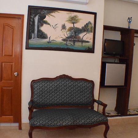 Martha'S Guesthouse San Ignacio Extérieur photo